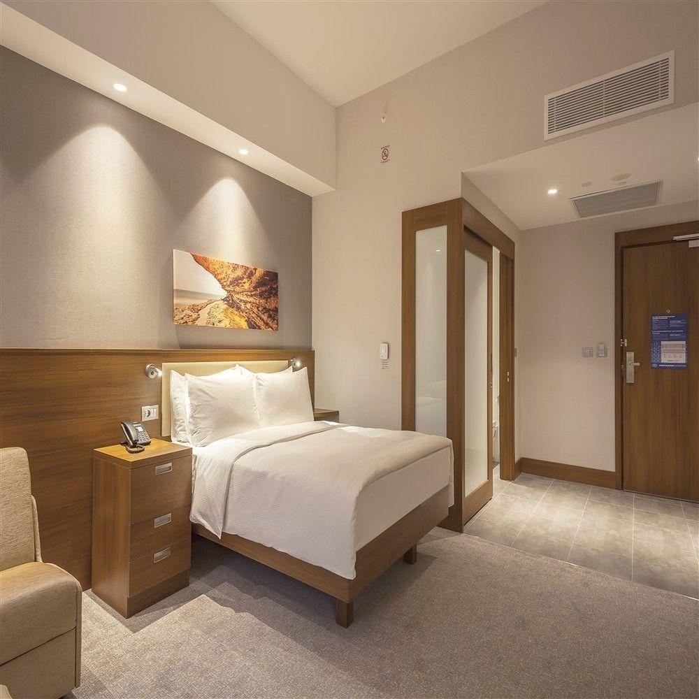 Hotel Hampton By Hilton Kocaeli Symbol Exterior foto